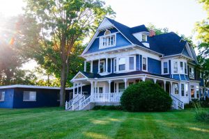 Best Chiropractor Fenton Michigan Dr Erica Peabody Dr Sarah Rozboril 
